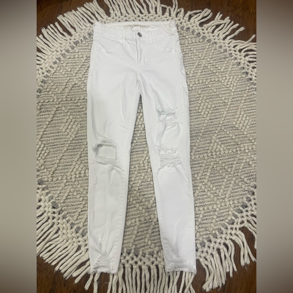 American Eagle next level stretch white jeggings